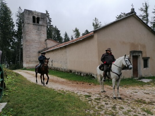 Chiesetta a Loffa e il mio amico Pino Caruso