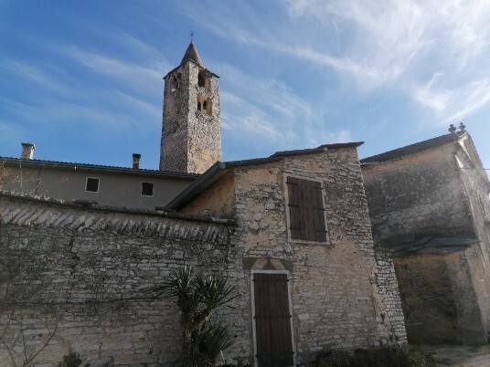 Vecchia Chiesa di Cavalo